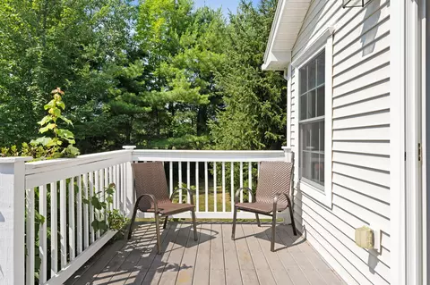 Exterior - 5 Cambridge Dr, Hermon, ME 04401 photo 5 of 13