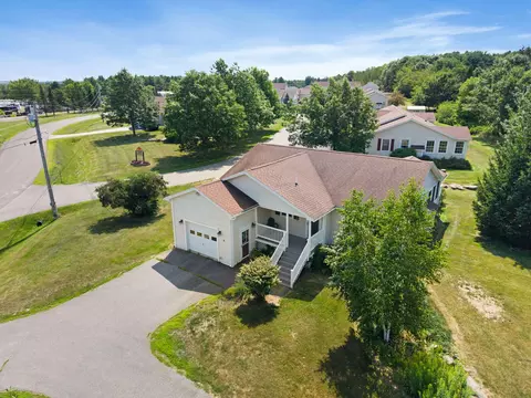 View/Area - 5 Cambridge Dr, Hermon, ME 04401 photo 1 of 3