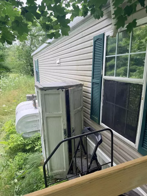 Exterior - 570 Unity Rd, Benton, ME 04901 photo 6 of 14