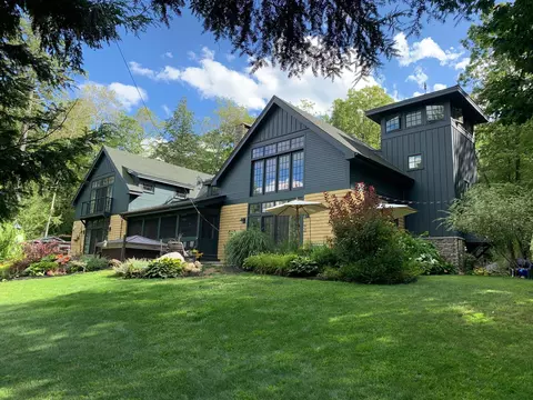 2 Larch Dr, Fryeburg, ME 04037