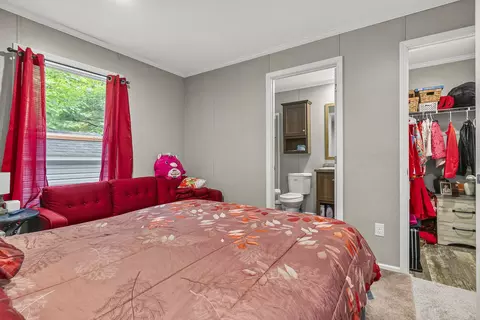 Bedroom - 117 Sparrow Dr, Augusta, ME 04330 photo 3 of 5