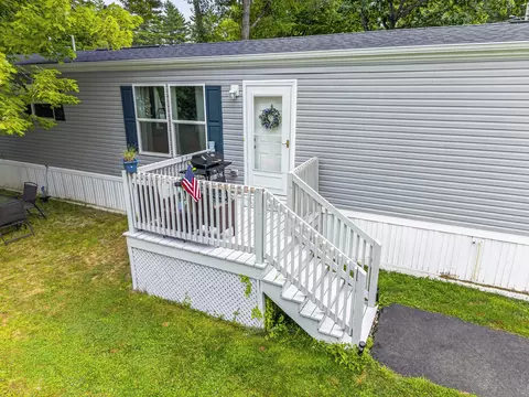 Exterior - 117 Sparrow Dr, Augusta, ME 04330 photo 4 of 6
