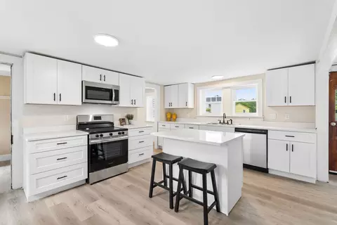 Kitchen - 1 Marigold Ln, Windham, ME 04062 photo 2 of 3