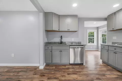 Entry Way - 40 Pendleton St, Brewer, ME 04412 photo 2 of 6