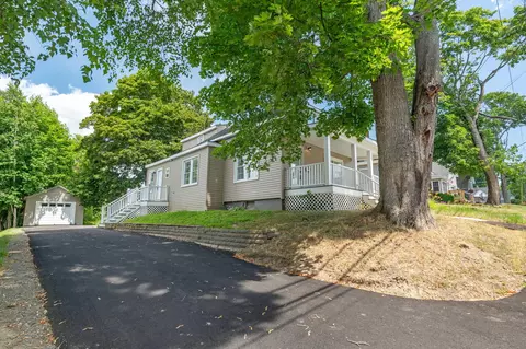 Exterior - 40 Pendleton St, Brewer, ME 04412 photo 4 of 10