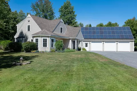 98 Haywood Ln, North Yarmouth, ME 04097