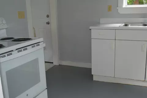 Kitchen - 227 Cony Rd, Augusta, ME 04330 photo 2 of 3