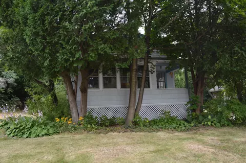Exterior - 227 Cony Rd, Augusta, ME 04330 photo 3 of 11