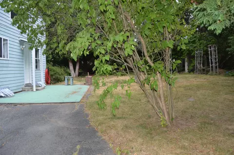 Exterior - 227 Cony Rd, Augusta, ME 04330 photo 9 of 11