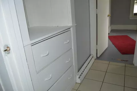 Entry Way - 227 Cony Rd, Augusta, ME 04330 photo 1 of 1