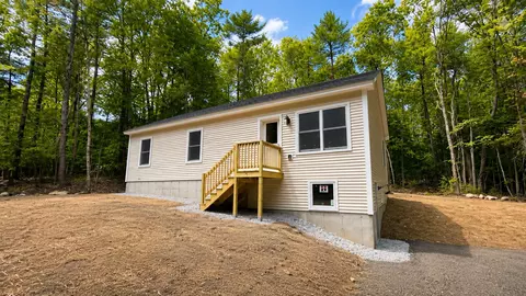 Exterior - 170 Silver Ln, Limerick, ME 04048 photo 4 of 7