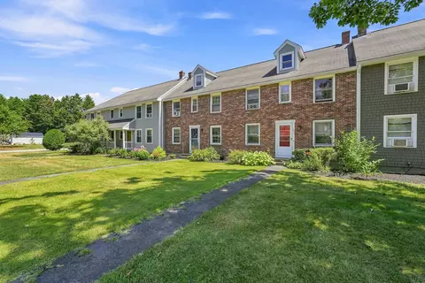 5 Oregon Ave #106, Old Orchard Beach, ME 04064