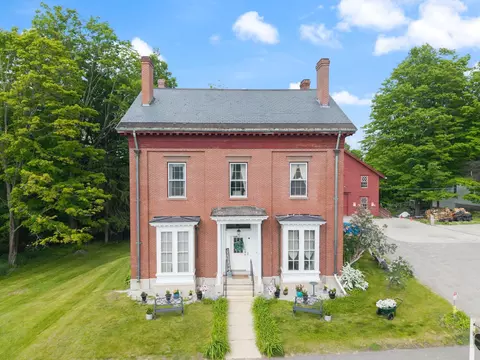 Exterior - 40 Main St, Limerick, ME 04048 photo 4 of 12