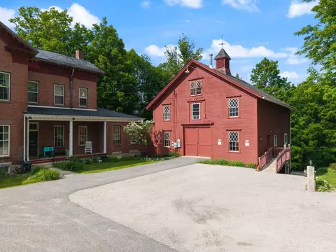 Exterior - 40 Main St, Limerick, ME 04048 photo 5 of 12