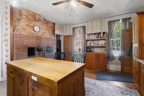 Kitchen - 40 Main St, Limerick, ME 04048 photo 6 of 8