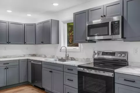 Kitchen - 16 Pomroy Ln, Levant, ME 04456 photo 2 of 4