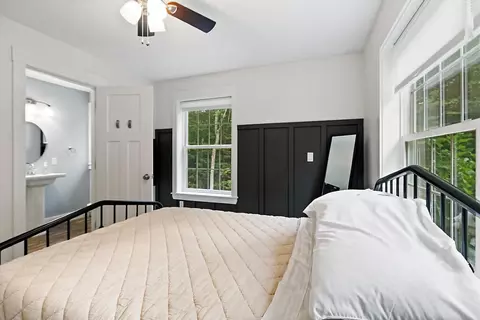 Bedroom - 27 Ruby Ridge Rd, Winthrop, ME 04364 photo 6 of 10
