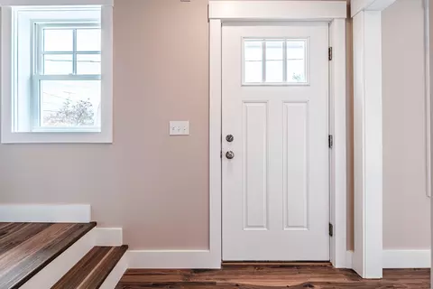 Entry Way - 18 Green St, Westbrook, ME 04092 photo 1 of 13