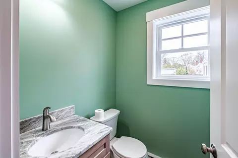 Bath - 18 Green St, Westbrook, ME 04092 photo 1 of 6