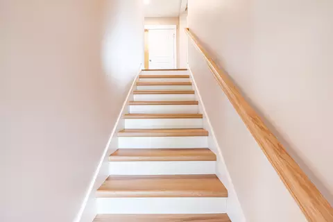 Entry Way - 18 Green St, Westbrook, ME 04092 photo 7 of 13