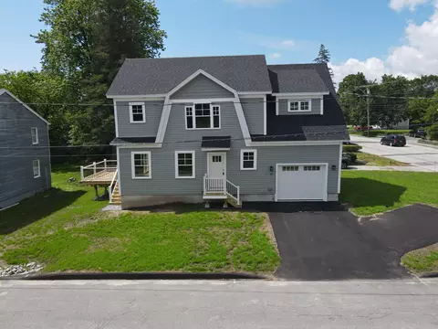 Exterior - 18 Green St, Westbrook, ME 04092 photo 3 of 8