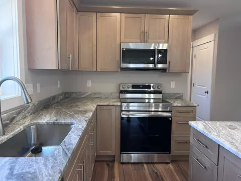 Kitchen - 18 Green St, Westbrook, ME 04092 photo 3 of 5