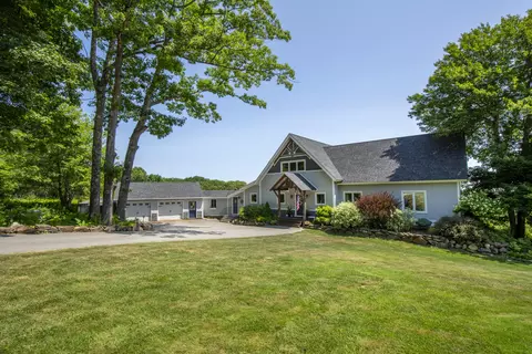 10 Dodge Mountain Rd, Rockland, ME 04841