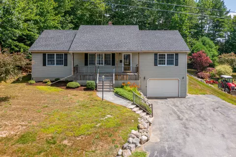 47 Forest Hl, Bucksport, ME 04416
