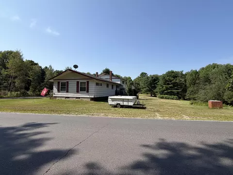 Exterior - 1 County Rd, Greene, ME 04236 photo 6 of 30