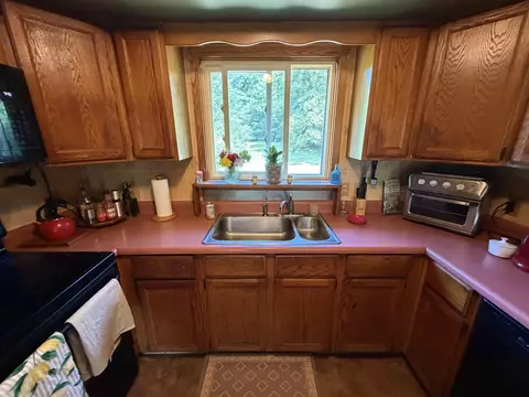 Kitchen - 1 County Rd, Greene, ME 04236 photo 9 of 10