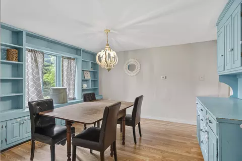 Dining - 748 Riverside Dr, Augusta, ME 04330 photo 2 of 4