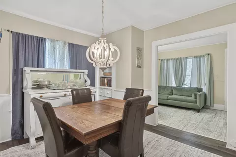 Dining - 748 Riverside Dr, Augusta, ME 04330 photo 3 of 4