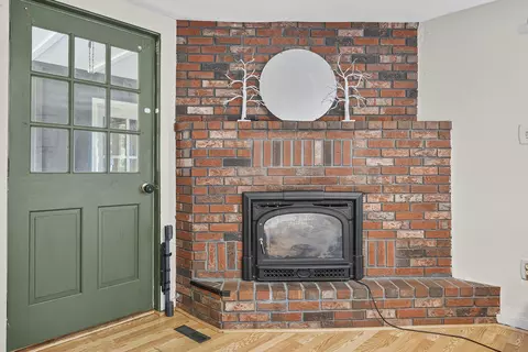 Entry Way - 748 Riverside Dr, Augusta, ME 04330 photo 1 of 10