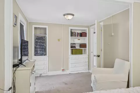 Bedroom - 748 Riverside Dr, Augusta, ME 04330 photo 6 of 8