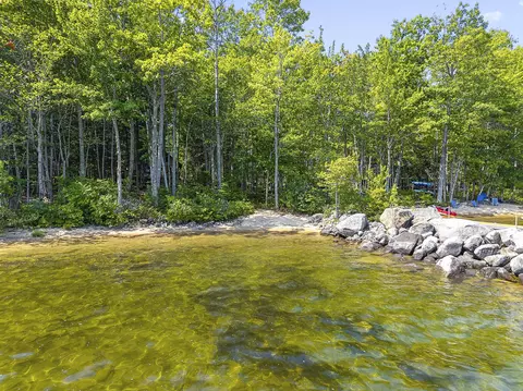 160 Ridge Rd, Frye Island, ME 04071