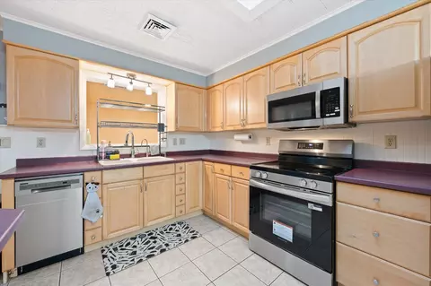 Kitchen - 49 Perry Rd, Hampden, ME 04444 photo 3 of 5