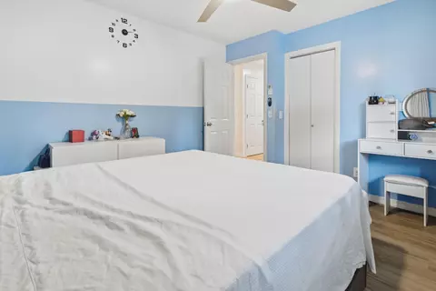 Bedroom - 7 Champlain Ave, Lewiston, ME 04240 photo 3 of 10