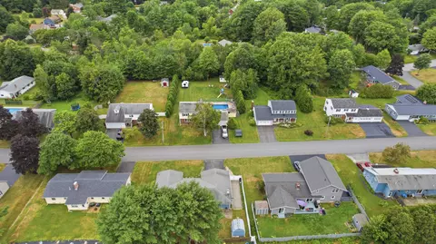 View/Area - 7 Champlain Ave, Lewiston, ME 04240 photo 10 of 15