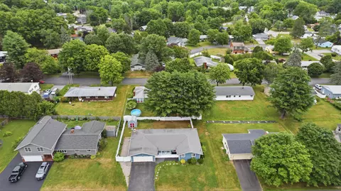 View/Area - 7 Champlain Ave, Lewiston, ME 04240 photo 6 of 15