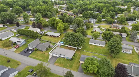 View/Area - 7 Champlain Ave, Lewiston, ME 04240 photo 8 of 15