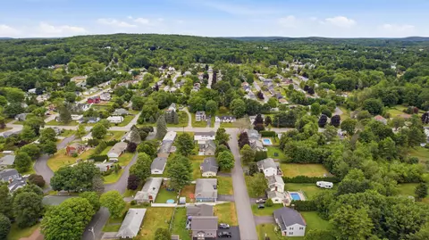 View/Area - 7 Champlain Ave, Lewiston, ME 04240 photo 12 of 15