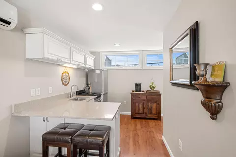 Kitchen - 113 Perkins Cove Rd, Ogunquit, ME 03907 photo 3 of 4