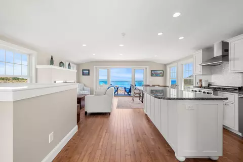 Kitchen - 115 Perkins Cove Rd, Ogunquit, ME 03907 photo 1 of 9