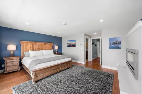 Bedroom - 115 Perkins Cove Rd, Ogunquit, ME 03907 photo 5 of 7