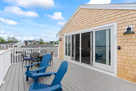 Exterior - 117 Perkins Cove Rd, Ogunquit, ME 03907 photo 3 of 4