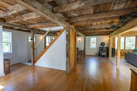 Entry Way - 879 County Rd, Lubec, ME 04652 photo 5 of 6