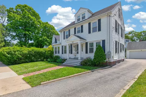 104 Brighton Ave, Portland, ME 04102