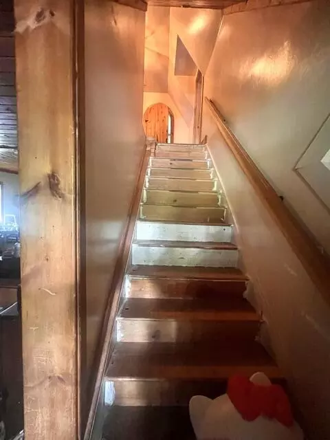 Entry Way - 1004 Estabrook Rd, Amity, ME 04471 photo 2 of 4