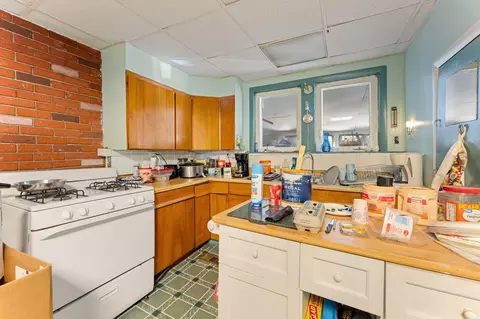 Kitchen - 15 Dummer Street Ct, Bath, ME 04530 photo 2 of 5