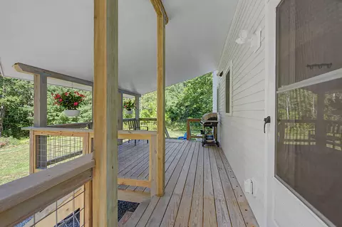 Exterior - 37 Old Pool Rd, Biddeford, ME 04005 photo 2 of 9